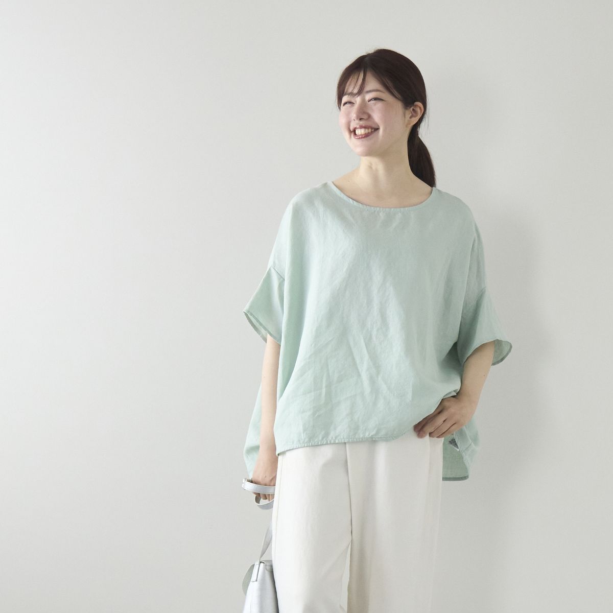 Kilka/涼しくて袖口から下着が見えにくいオーバーブラウス　リネン100